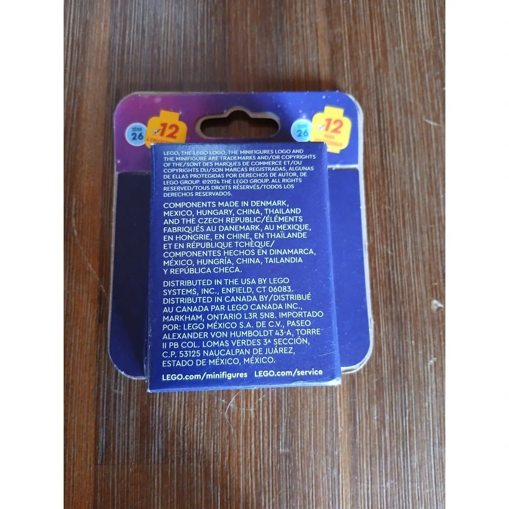 lot of 2 LEGO 71046 Minifigures Series 26: mystery‎ box containing one figure